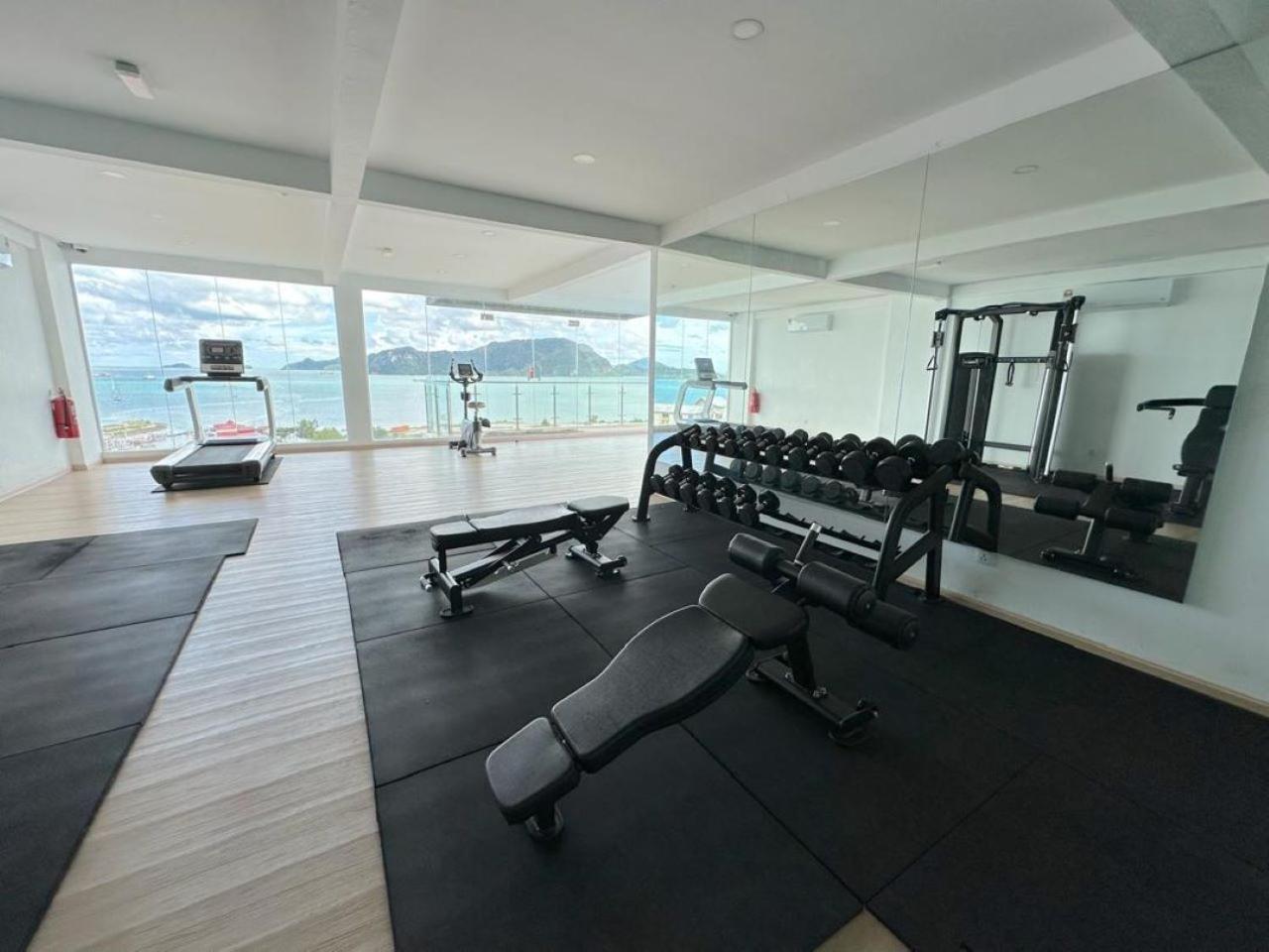 Maya Seaview Families Suite Apartment + Sky Pool Kuah Exterior foto